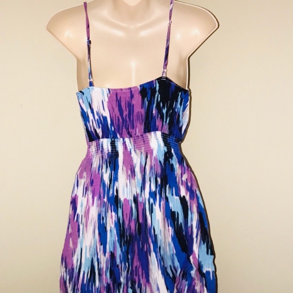 Beautiful spaghetti strap sundress - Picture 3 of 4